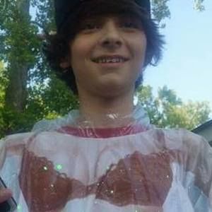 Meet your Posher, Logan